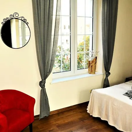 Апартаменты Old Town Dluga Possession Гданьск